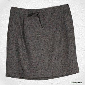 J Crew- Size 4 Grey Wool Mini Skirt w/ Bow